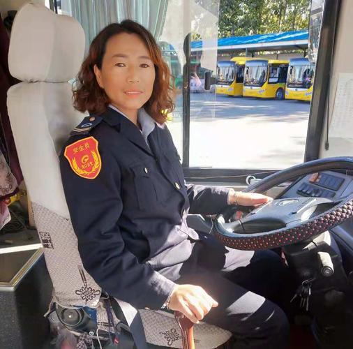 也能的钱个月省下女司机化妆品(也能的钱个月女司机省下)
