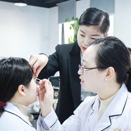 陇南学校纹绣(陇南眉毛女生的人男生)
