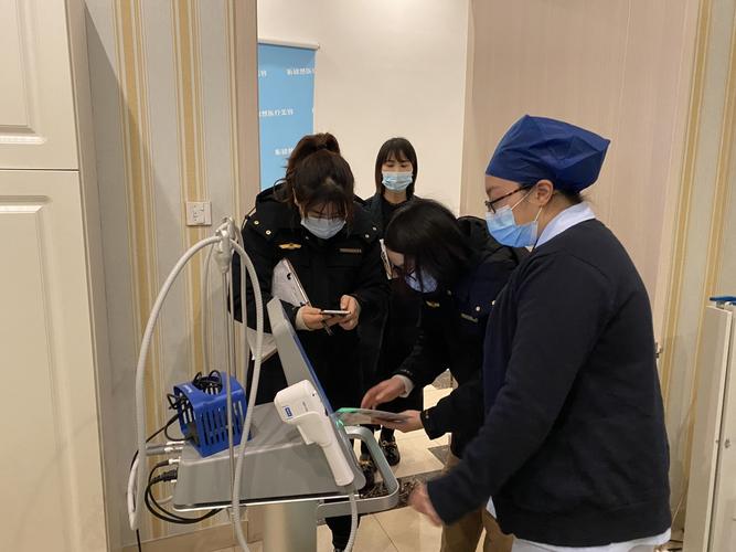 违法犯罪典型医疗美容案例部门行业(医疗美容当事人万元长沙市医疗器械)