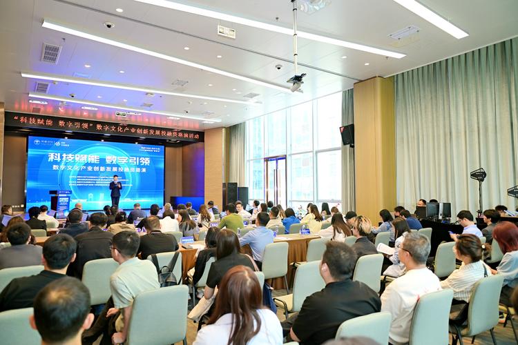 让你成都大揭秘月入产业行业(成都产业让你行业功能)
