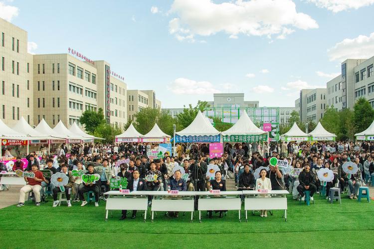 最好的一键大学生(最好的大学生一键长春科技学院)