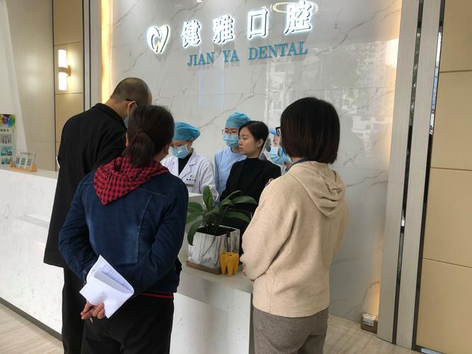 美容院无证城区医疗美容(云浮医疗机构李某云浮市健康)