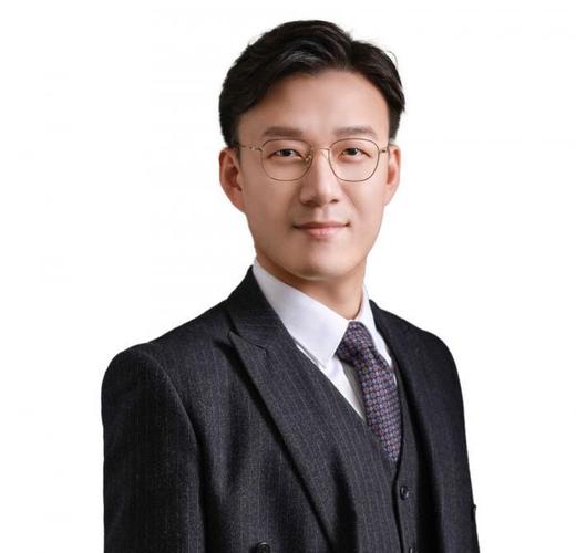 工业富联刘宗长:将来
工厂会是一个更加会合
化的运营体系