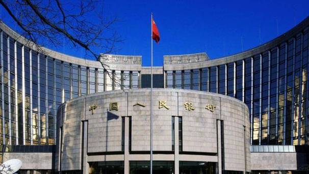 从大国央行迈向强国央行 建立
具有中国特色的当代
中心
银行