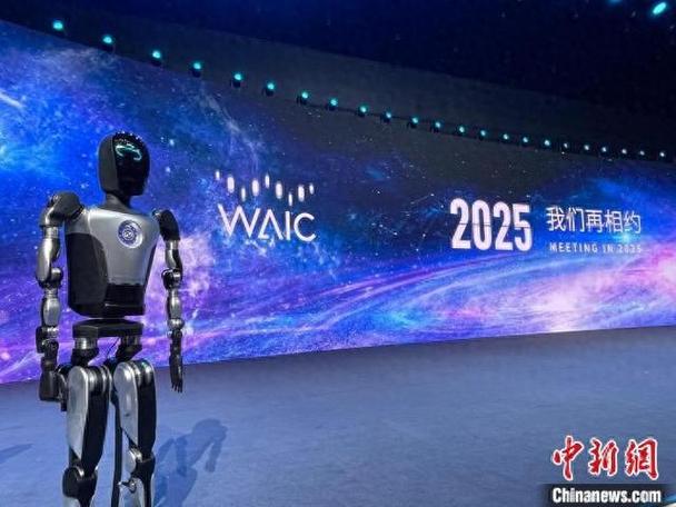 2024 天下
人工智能大会落幕:“具身智能”成热门
